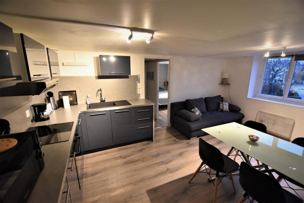 Appartement Dunkerque Centre 4 Personnes - Parking Gratuit- Dunkirk Екстер'єр фото